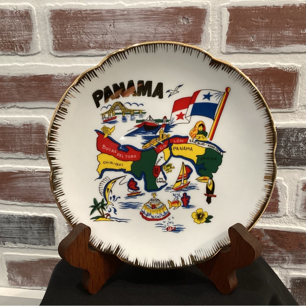 🟡 Collectors Plate of Panama - Excellent Condition - Can Wall Hang - Colorful